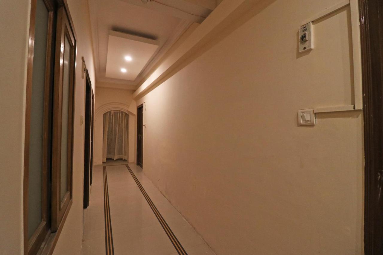 Oyo Flagship 19301 Mezbaan International Naka Hindola Hotel Lucknow Exterior photo